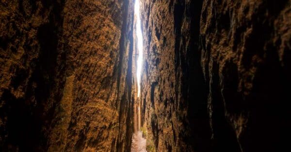 Deep Pass Split Rock Deep pass split rock