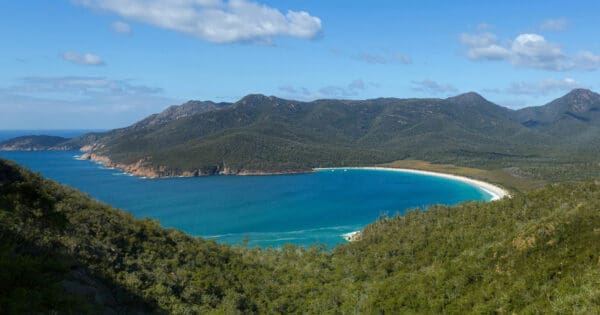 Wineglass bay lookout freycinet national park