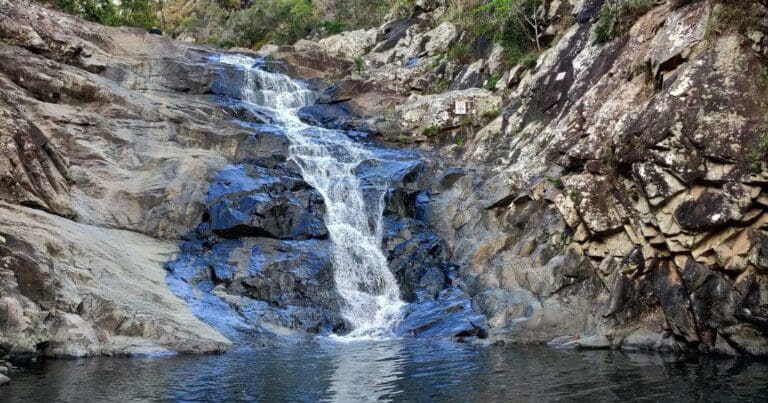 Cedar creek falls track