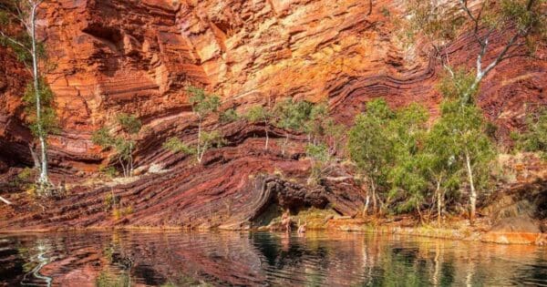 Hamersley gorge walk
