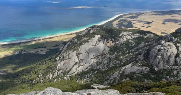 Strzelecki peaks walk flinders island
