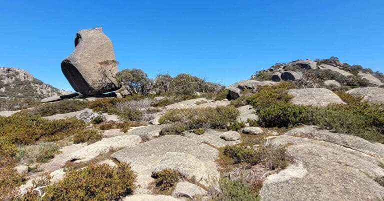 Corral peak & mahomet's tomb walk