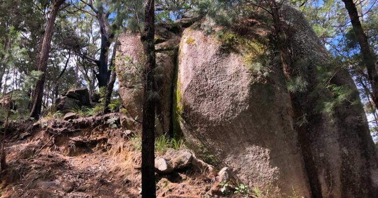 Kahlpahlim rock and ridge trail loop