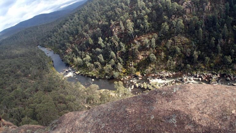 Tombstone overlook walk